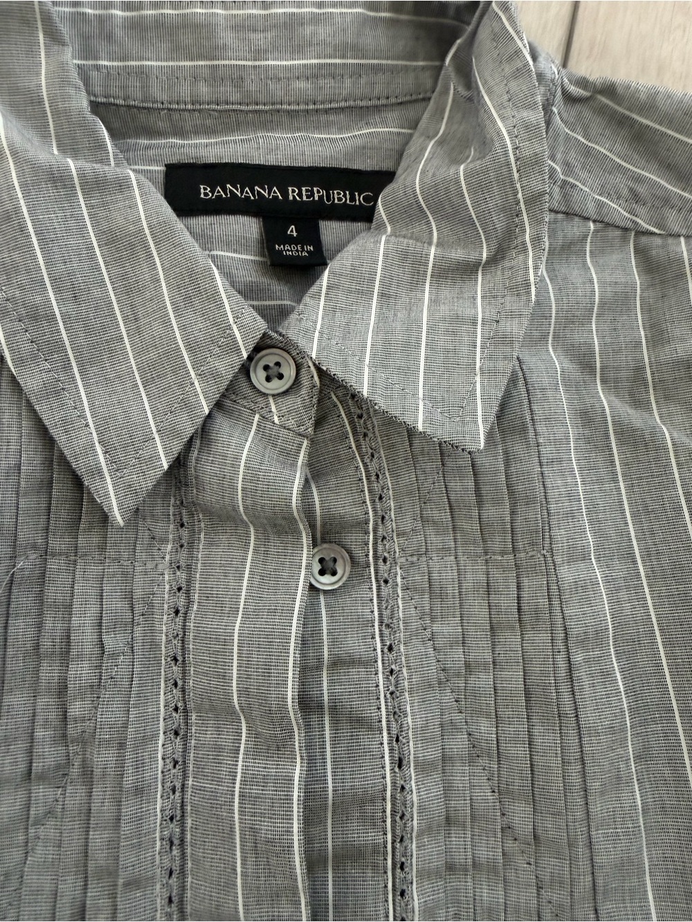 Banana Republic Gray and White Pinstripe Sleeveless Maxi Shirt Dress. New - Picture 2 of 3